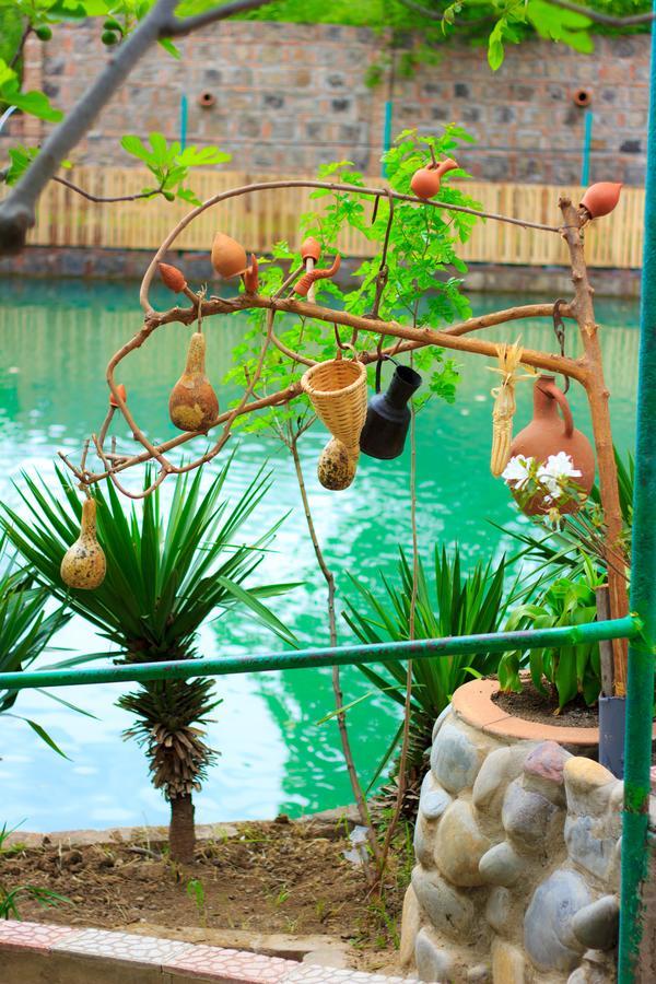 فندق Amiran'S Lake تبليسي المظهر الخارجي الصورة
